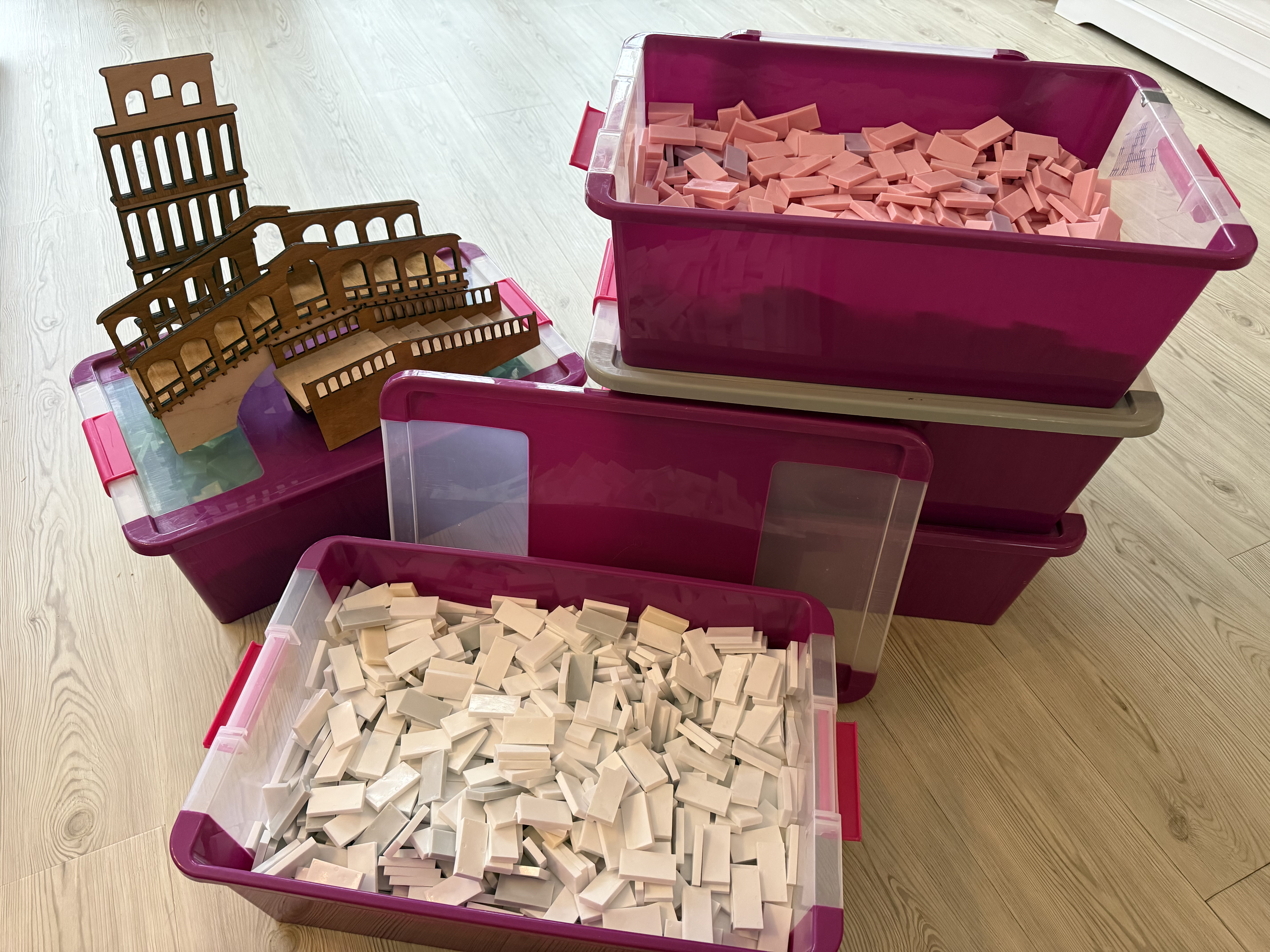 Domino-Challenge - Equipment Verleih